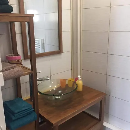 Vakantiehuis Petite Maison Au Coeur De L Auvergne Jumeaux