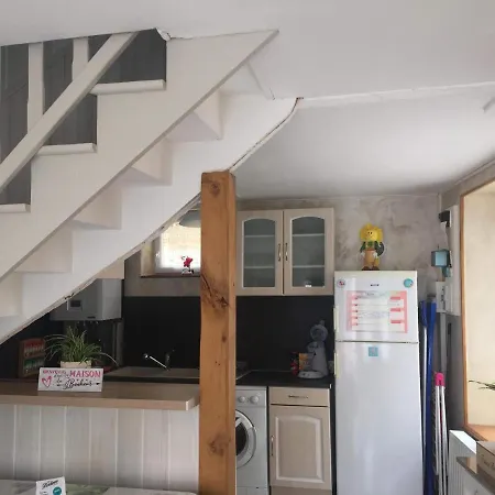 Vakantiehuis Petite Maison Au Coeur De L Auvergne *