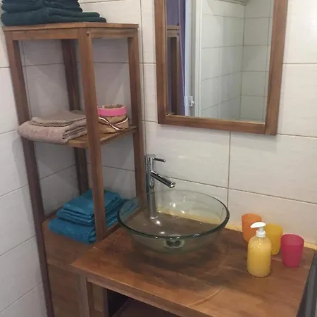 Petite Maison Au Coeur De L Auvergne *