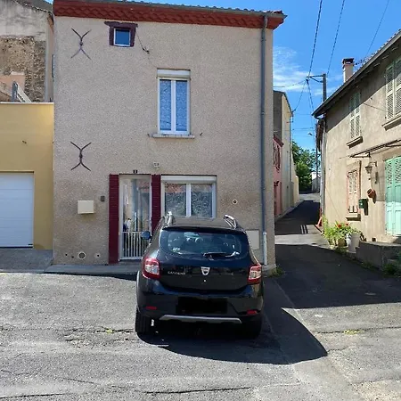 Petite Maison Au Coeur De L Auvergne Jumeaux